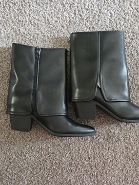 Sun and Stone Women’s Black Fold-Over Ankle Boots